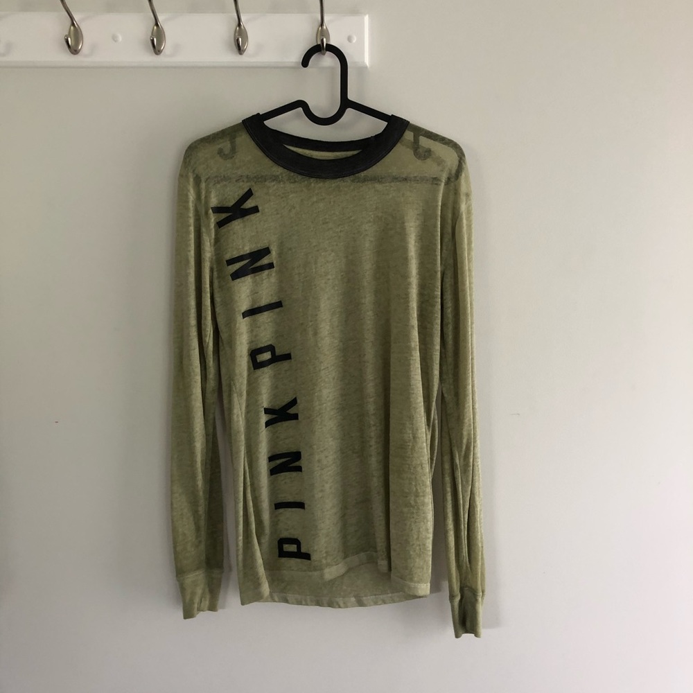 Victoria’s Secret Pink long sleeve T-shirt